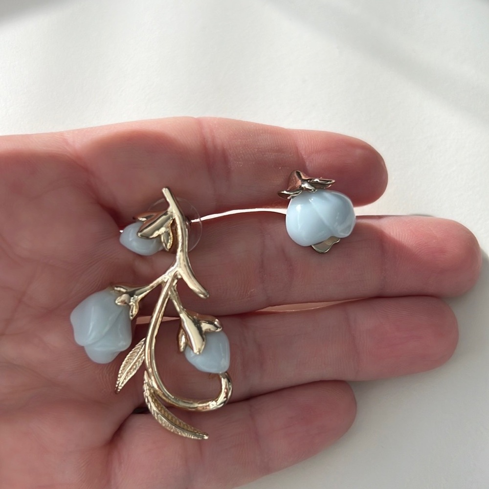 BaubleBar one dangle and one stud earring set
